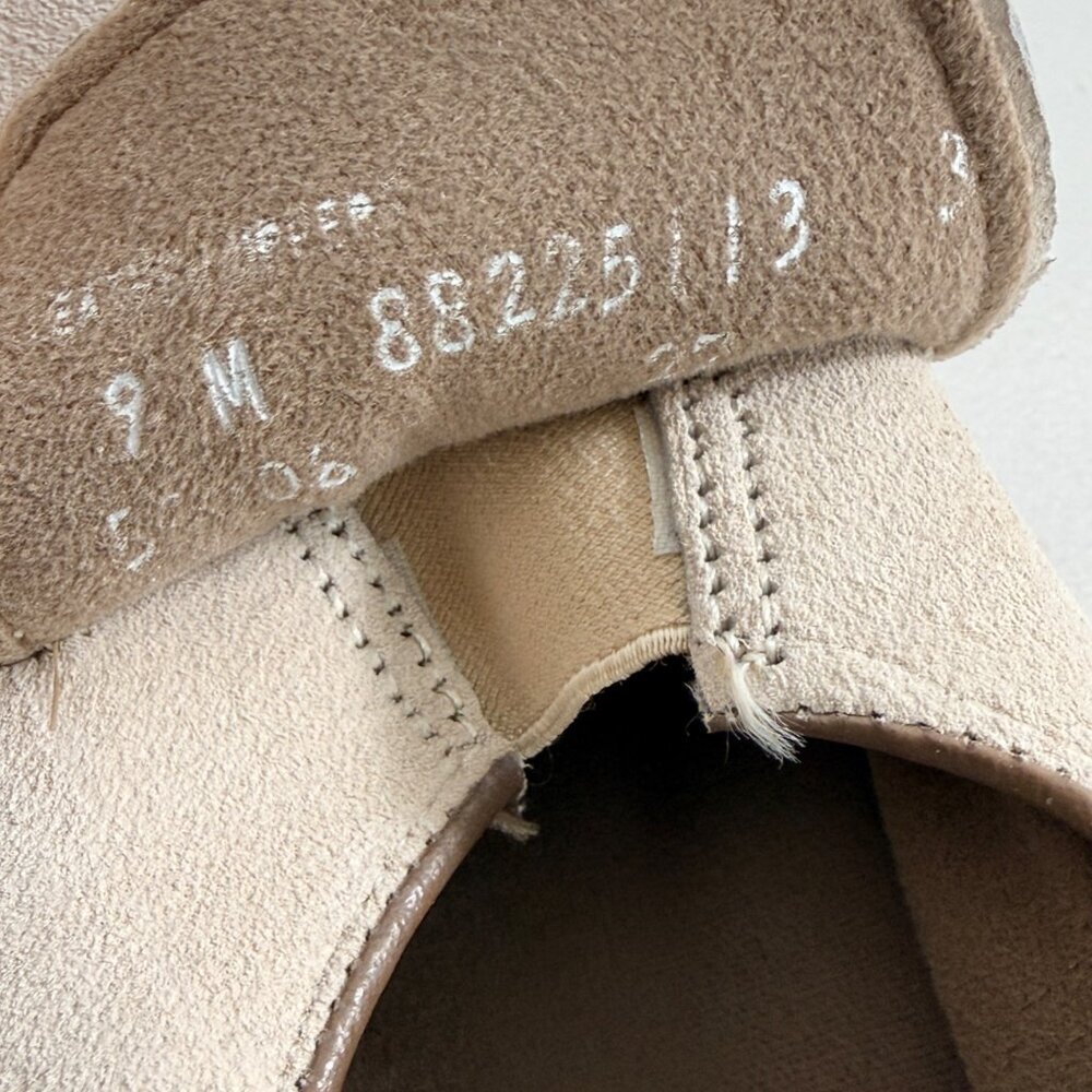 HUSH PUPPIES Suede Loafers Womens Size 9 Cream Beige Slip On Shoes - Picture 11 of 11
